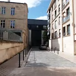 La Maison De Valentine Daire