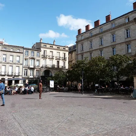 La Maison De Valentine アパート