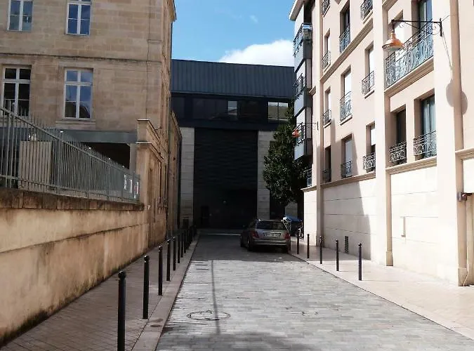 La Maison De Valentine Apartment