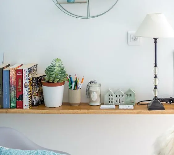 La Maison De Valentine Apartment *